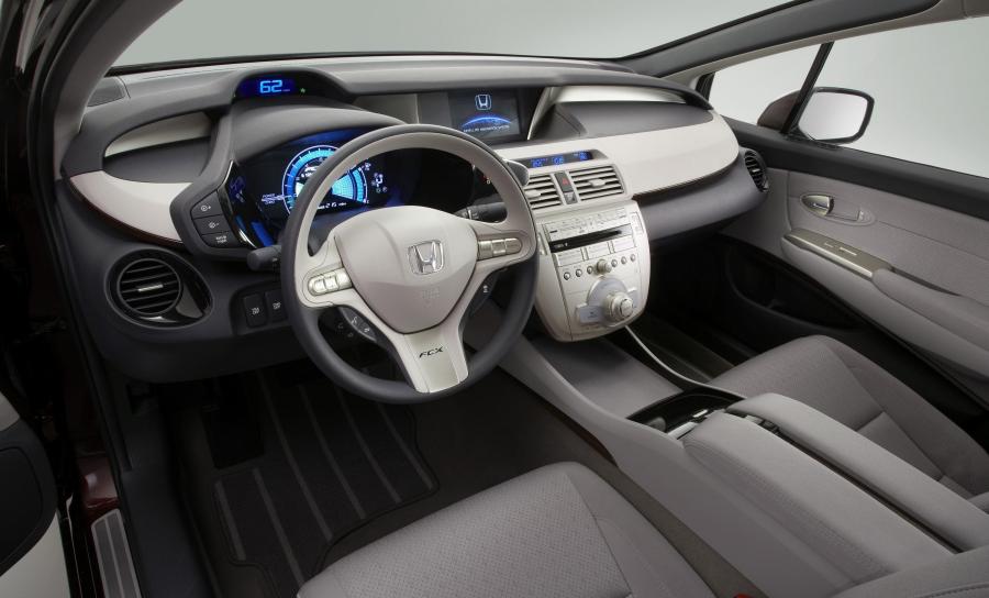  Honda FCX Clarity 2009 года  (EU) (фото 13 из 88)